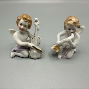 Vintage Japan white porcelain playing cherub angels figurines Handpainted